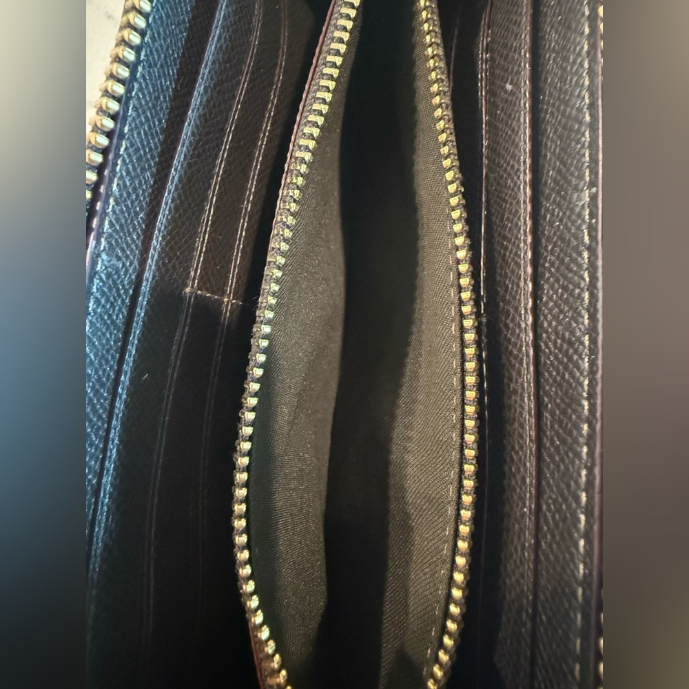 Coach Tan and Brown Zip-Around Wallet - Picture 7 of 9